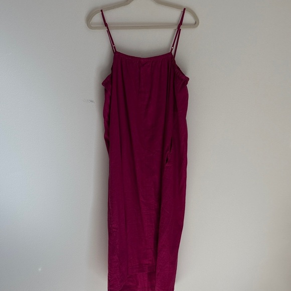 Magenta Linen Midi Dress - Picture 8 of 9